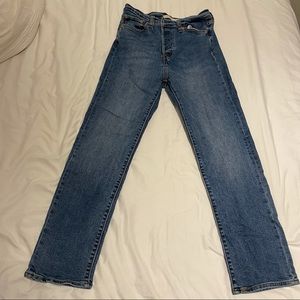 LEVI’S High Waisted Jeans